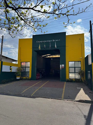 Fachada do ponto Componentes Brasil