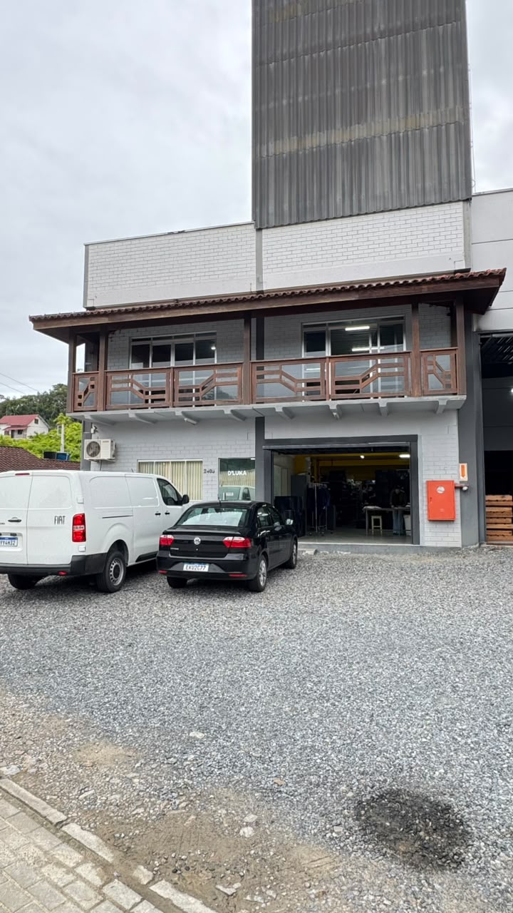 Fachada do ponto DLUKA